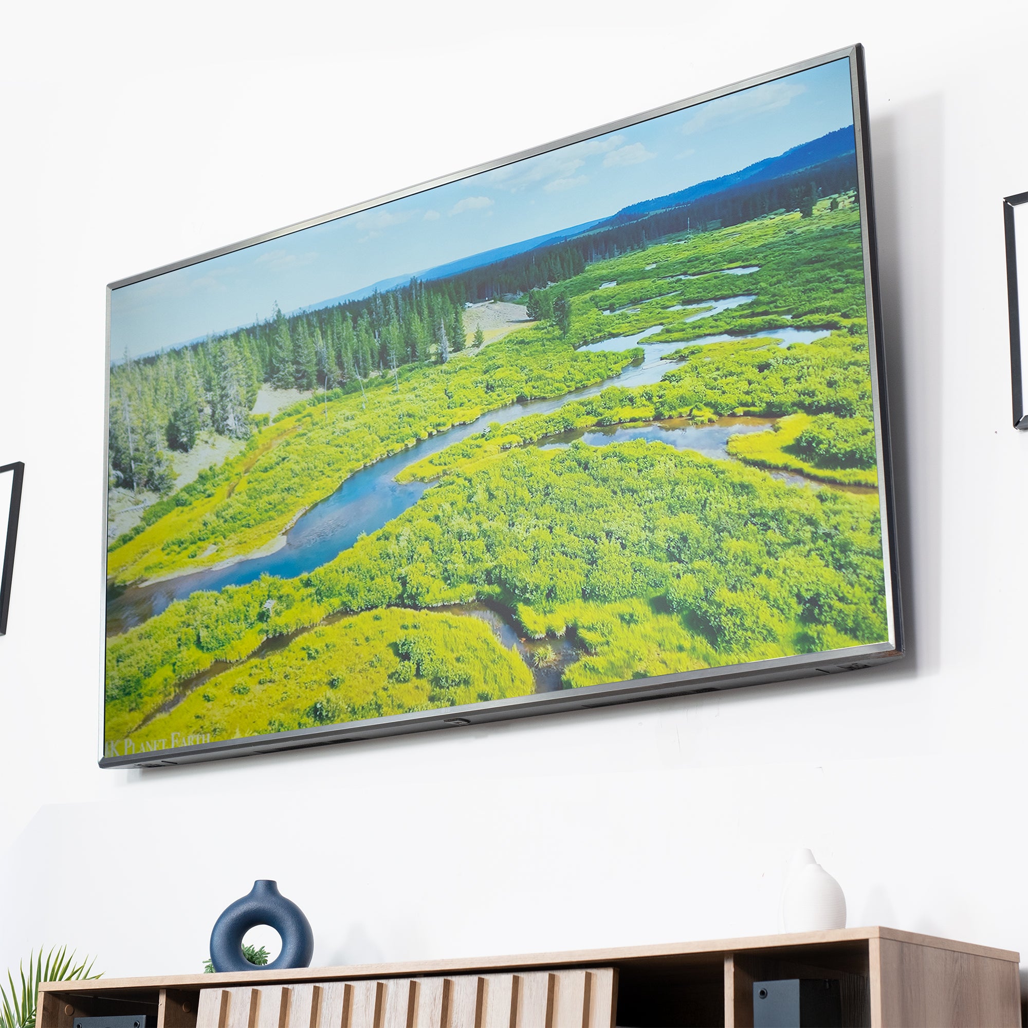 Extra large TV mount from VIVO.