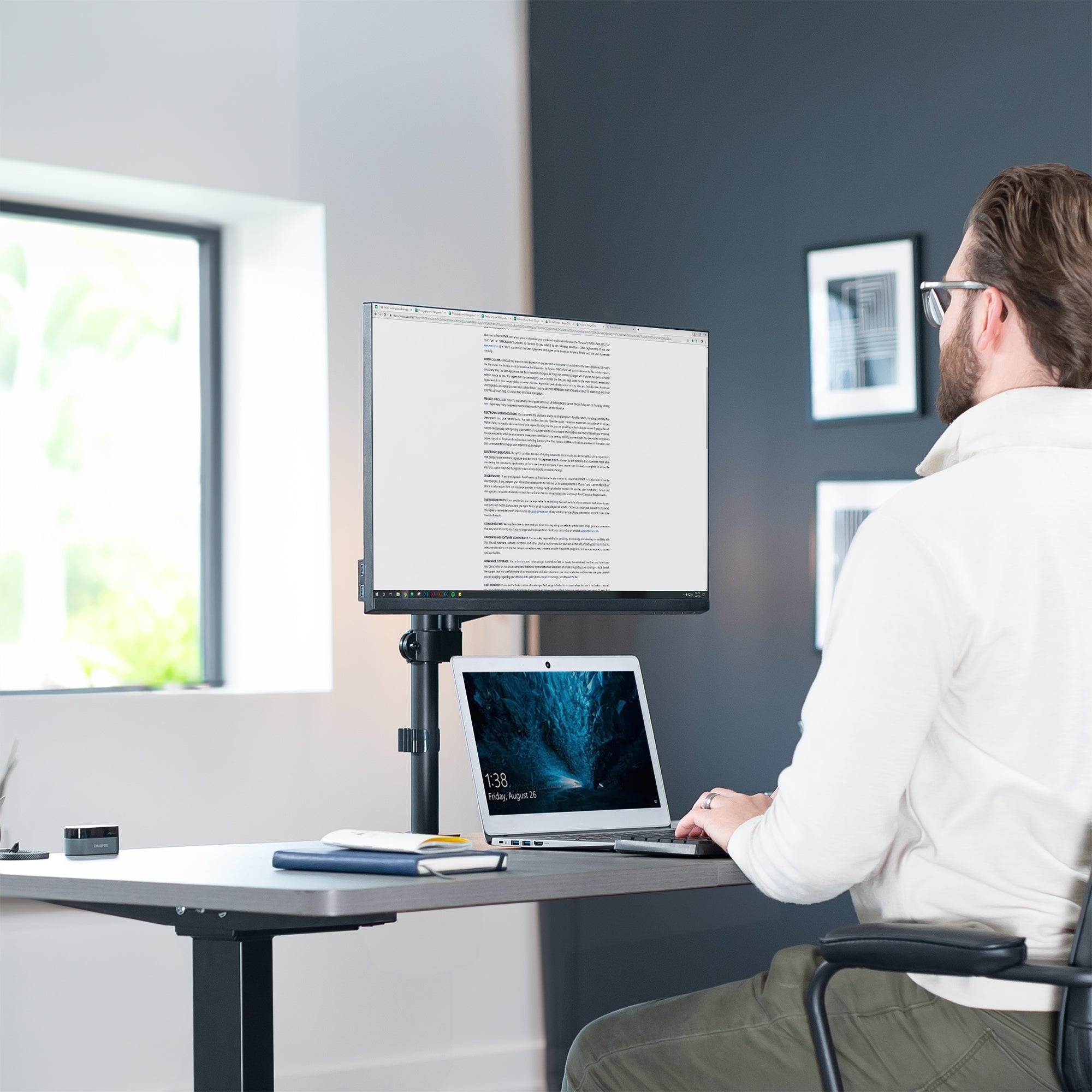 Mechanical arm single monitor desk mount