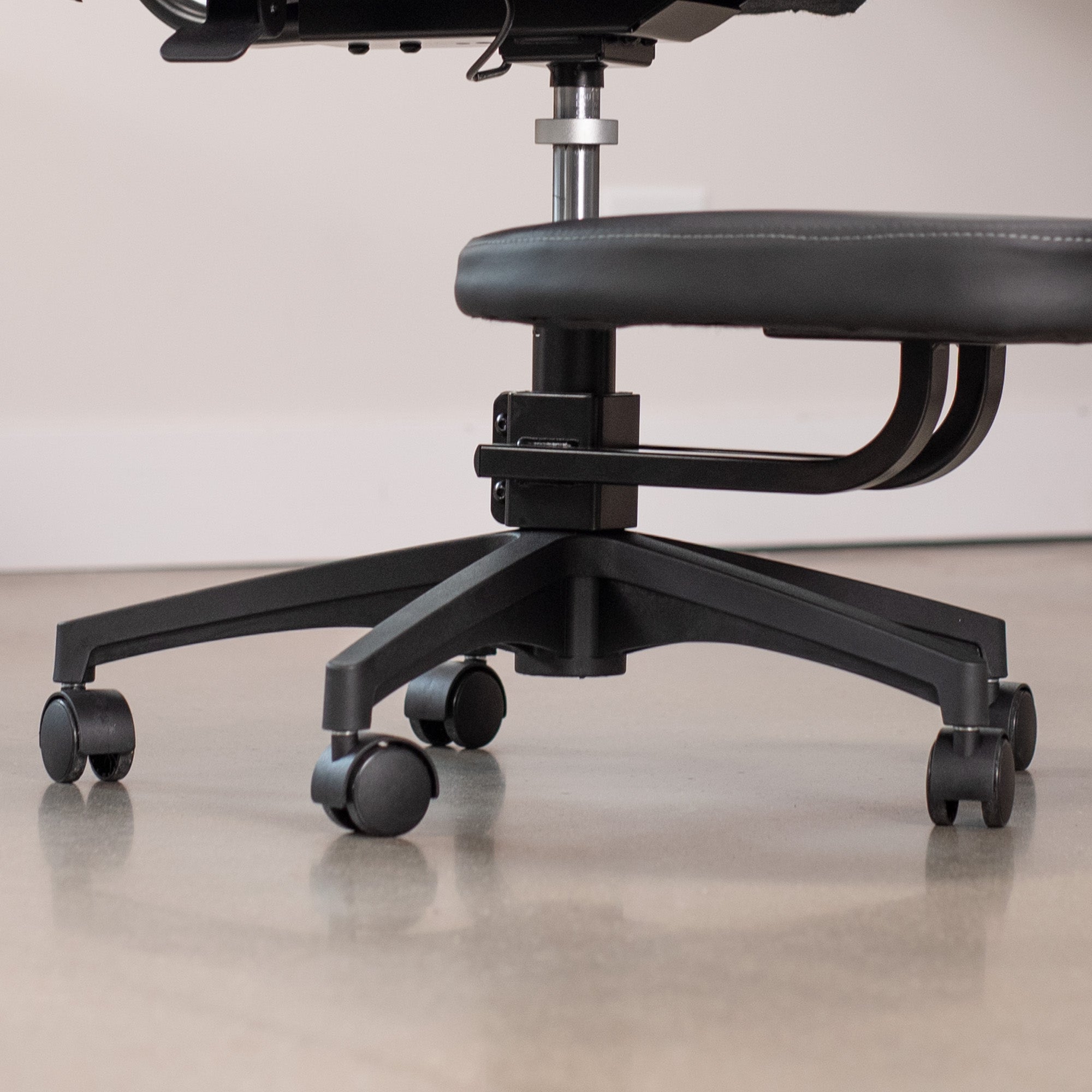 VIVO Black Ergonomic Cross Legged Swivel Chair, Adjustable Stool