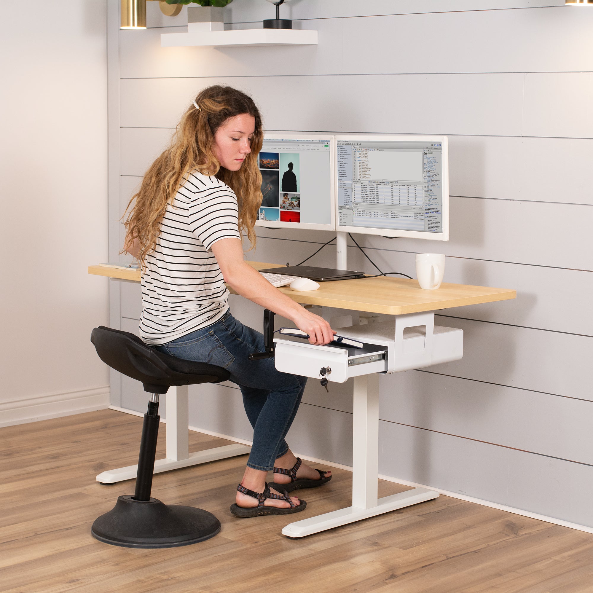 Secure Under Desk Mounted Pull-Out Drawer