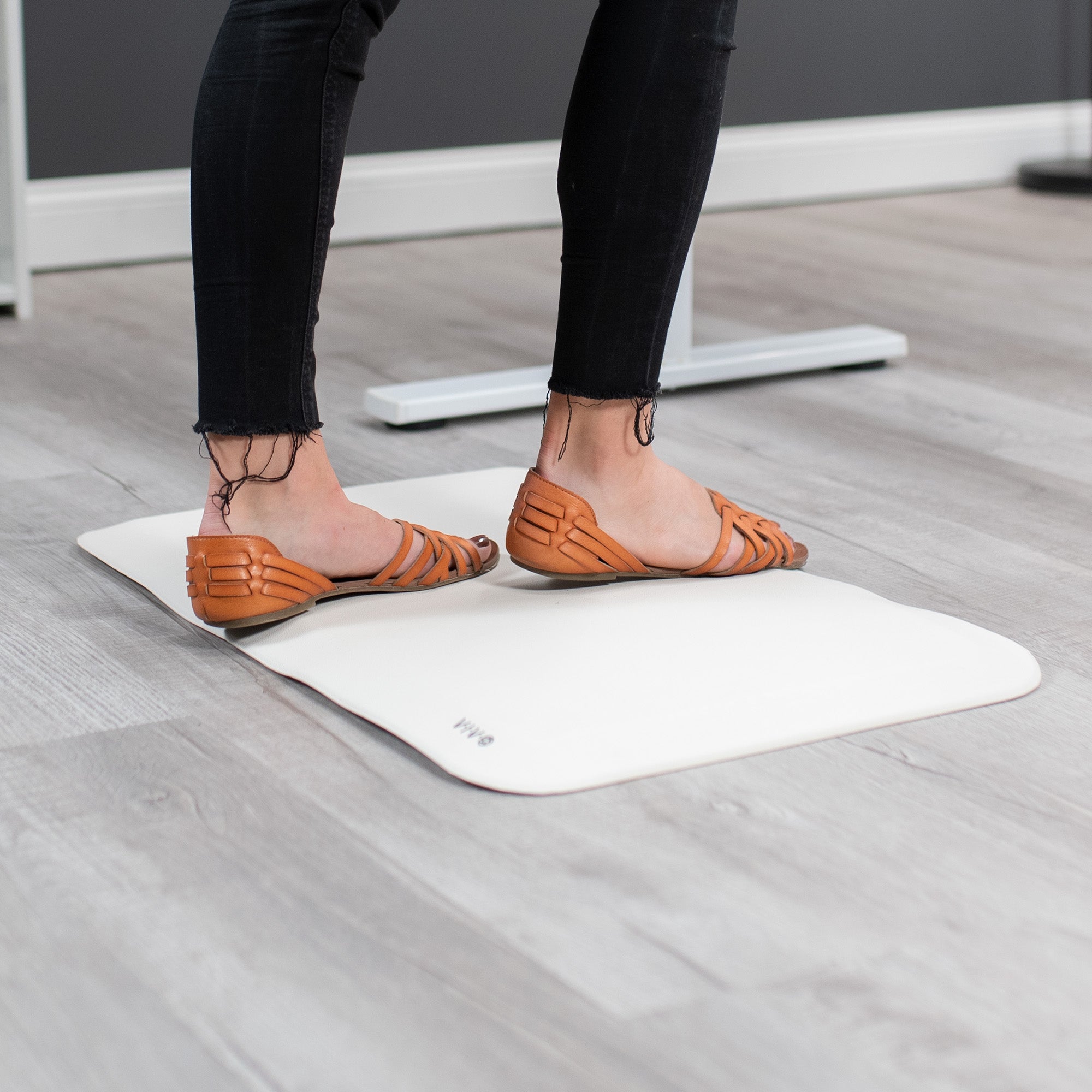  Vive Anti Fatigue Standing Mat - Foot Support for Desk