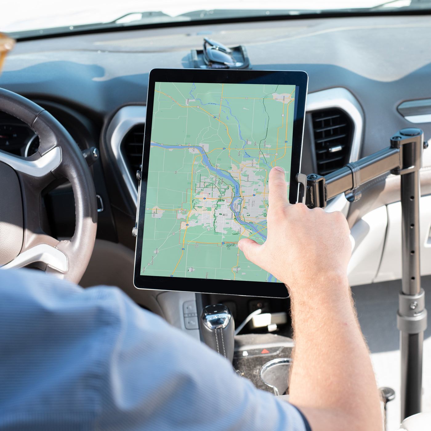 Car Mount Air Vent Tablet Holder Rotating Cradle Strong Grip – OdeMobile