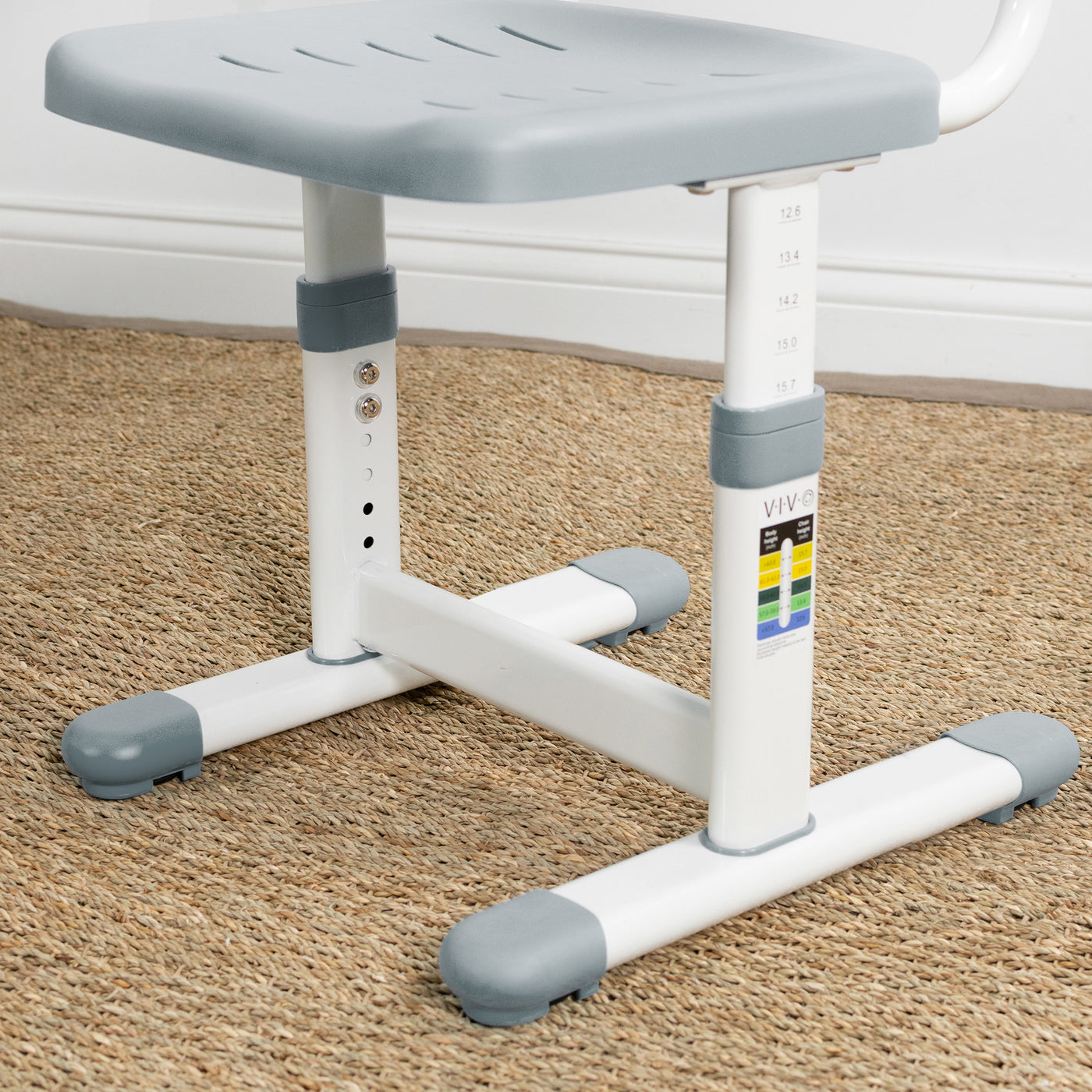 Height adjustable frame of a children's chair from VIVO.