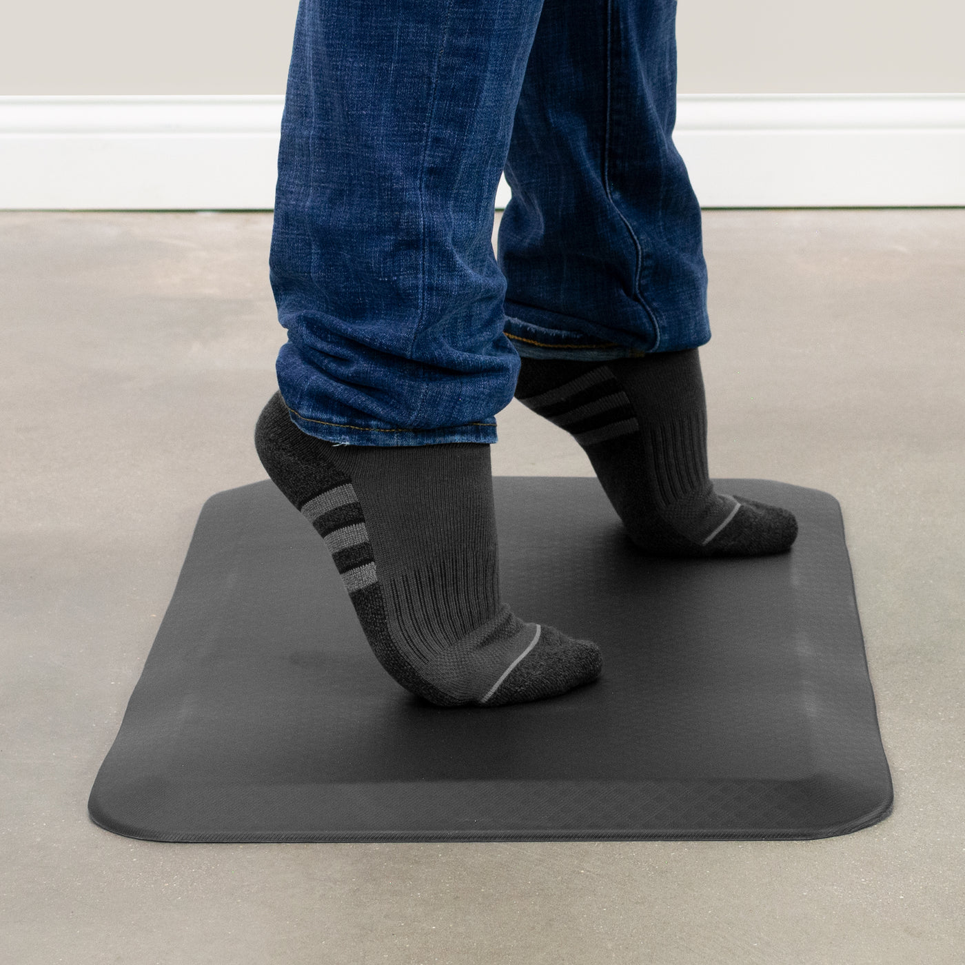 Vivo Memory Foam Standing Desk Floor Mat with Massage Ball – Ergo