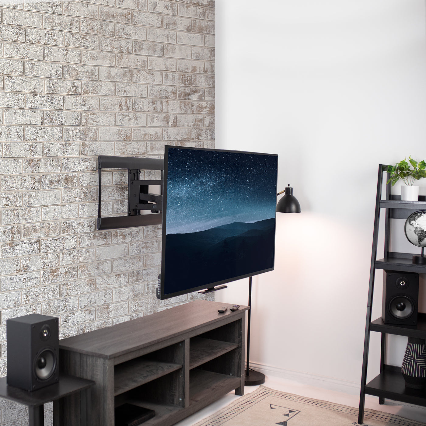 Suport TV de perete, reglabil, Full-Motion, brat extensibil pana la 1015  mm, 43-80 inch, Negru, Techly, ICA-PLB 490