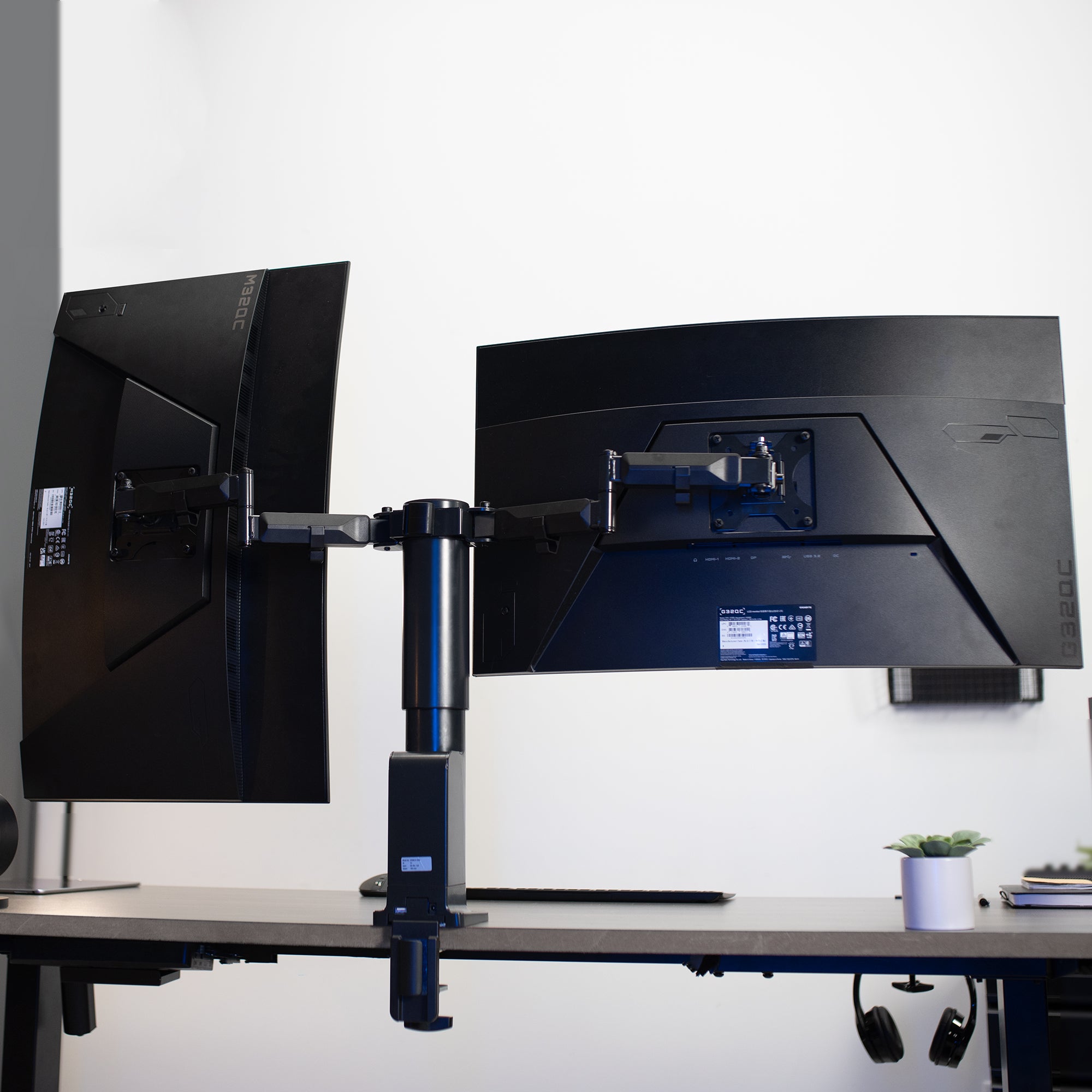 Electric Dual 20" to 32" Monitor Arms