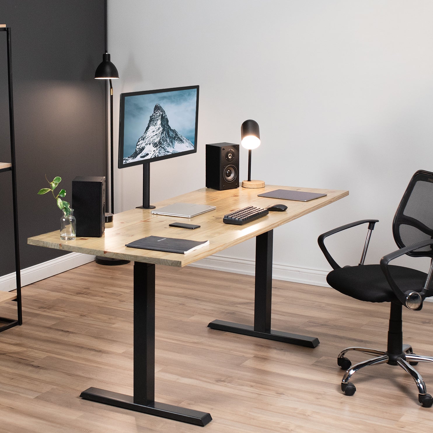 Single Monitor Desk Mount