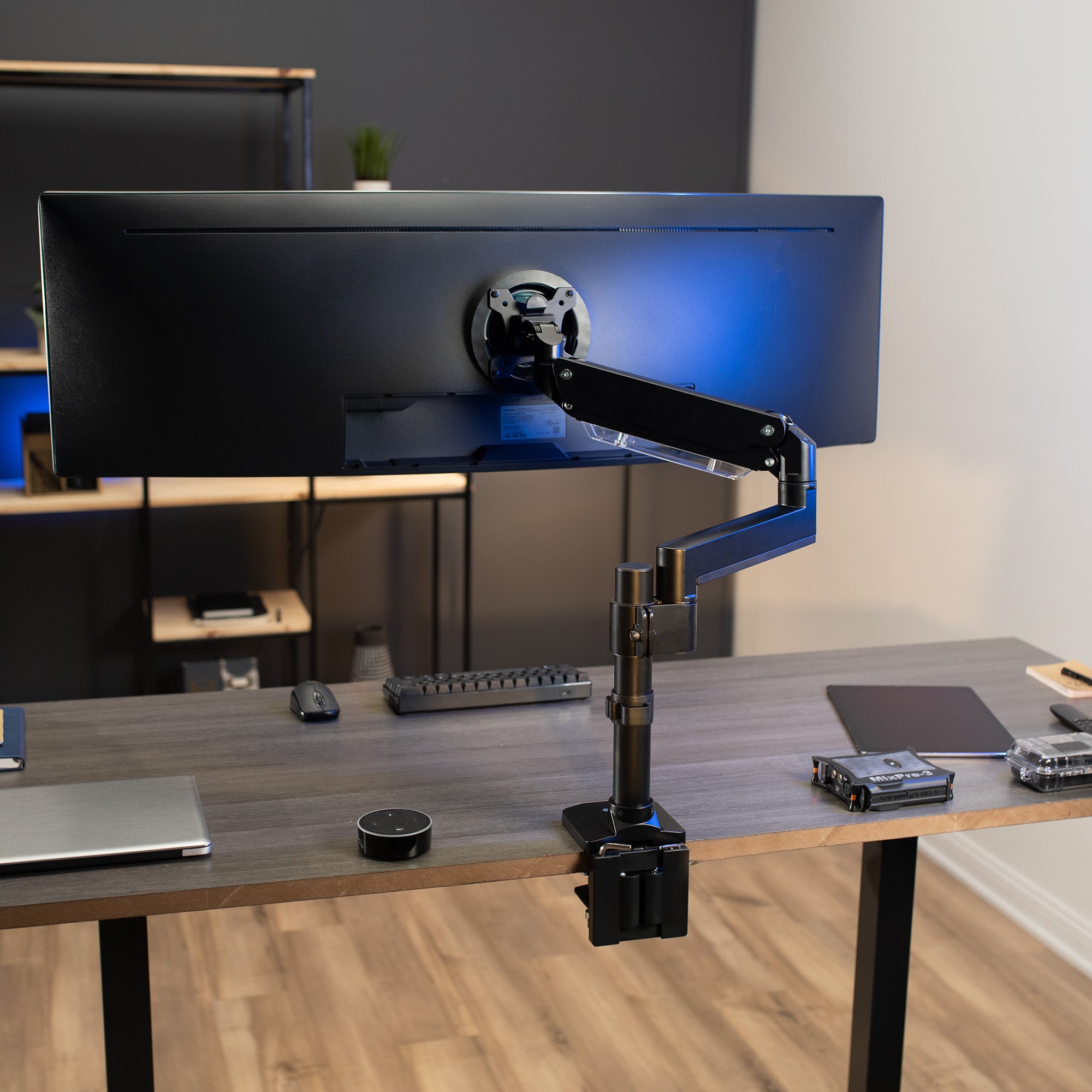 Pneumatic Arm Single Ultrawide Monitor Desk Mount with USB